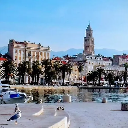 Apartment Alnea Split